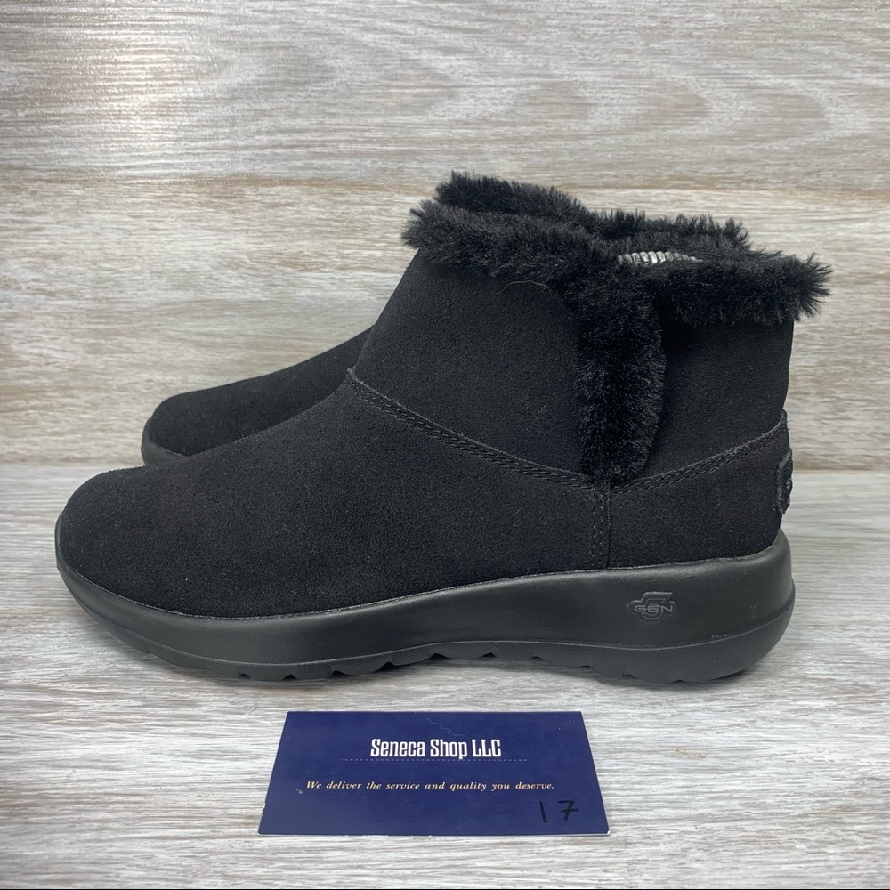 Skechers Women’s On-the-Go Joy Bundle Winter Up Ankle Boots Sz 6